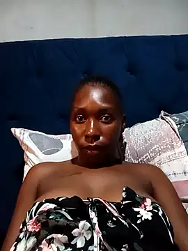 sexysmalldaily04 online show from February 10, 7:45 am