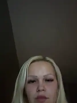 Snapshot of CherryXOX- chatting on October 15, 6:52 pm CherryXOX- online show from October 15, 6:52 pm