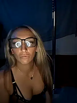 xx spiceycouple xx online show from March 17, 8:56 pm