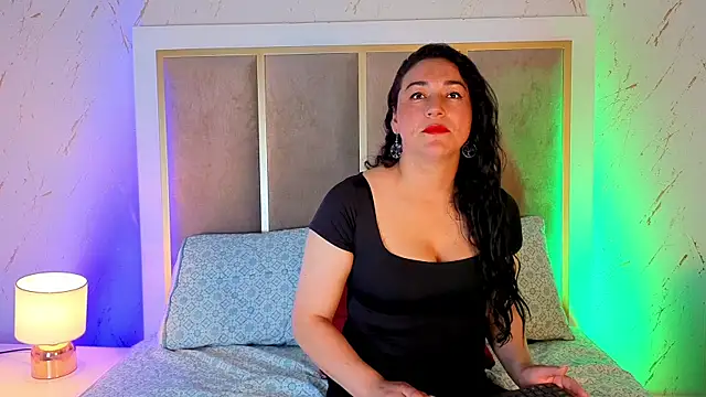 Elizabeth bennett 6 online show from October 20, 3:34 pm