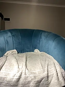 Snapshot of WaterMommy chatting on December 17, 12:38 am WaterMommy online show from December 17, 12:38 am