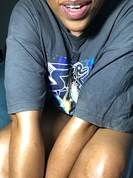 Snapshot of WaterMommy chatting on March 8, 1:03 am WaterMommy online show from March 8, 1:03 am