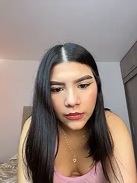 Julietalcl online show from April 13, 8:47 pm