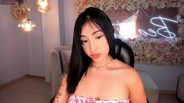 Snapshot of CelesteMoonX chatting on May 13, 2:42 am CelesteMoonX online show from May 13, 2:42 am