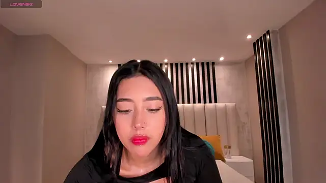 ScarlettBlaze  online show from March 26, 12:00 pm