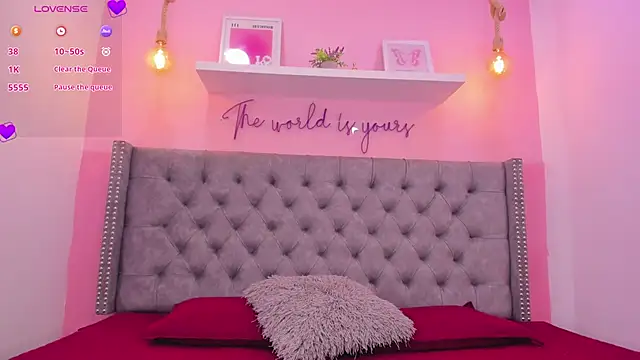 Sophiia 77 online show from March 5, 7:54 pm