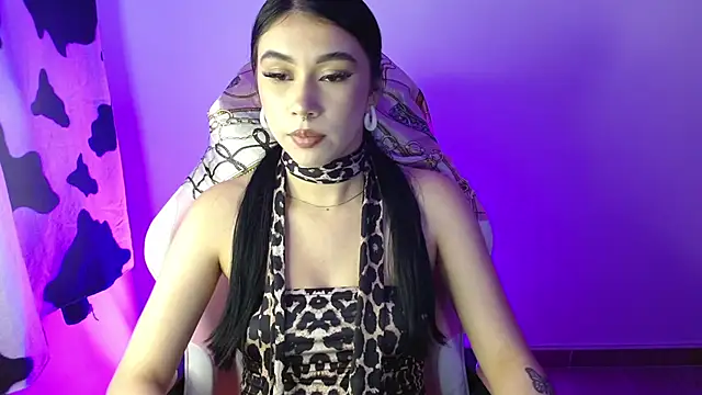 kathy de online show from April 20, 8:10 pm