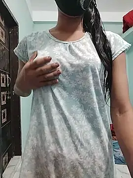 Snapshot of Ratri-Biswas chatting on June 6, 10:53 am Ratri-Biswas online show from June 6, 10:53 am