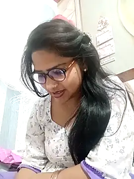 Vanshika1432 online show from November 11, 5:13 pm