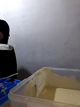 Snapshot of Carlosvelaz561162 chatting on January 14, 4:51 am Carlosvelaz561162 online show from January 14, 4:51 am