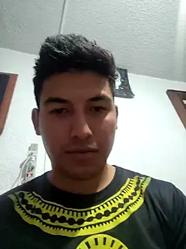 Snapshot of Carlosvelaz561162 chatting on March 11, 5:35 am Carlosvelaz561162 online show from March 11, 5:35 am