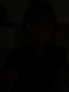 Snapshot of Emma_duff chatting on April 22, 7:48 pm Emma duff online show from April 22, 7:48 pm