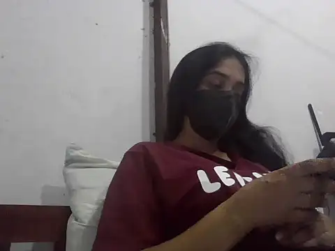 Snapshot of shainiasha1 chatting on October 16, 4:52 pm shainiasha1 online show from October 16, 4:52 pm