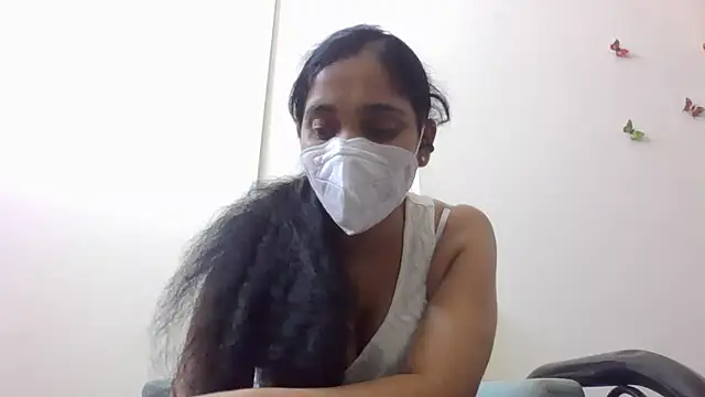 Snapshot of shainiasha1 chatting on July 18, 5:06 pm shainiasha1 online show from July 18, 5:06 pm