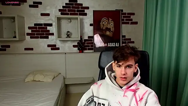 BradyFlint online show from February 16, 5:14 am