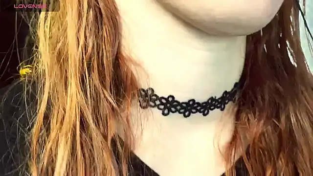 Veksal1a online show from November 26, 8:26 am