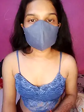 Lovely Queennn online show from October 16, 3:24 pm