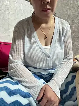 tabby-cat11 online show from February 24, 1:58 am