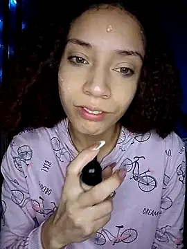 Luna-Vixen1 online show from November 19, 10:26 am