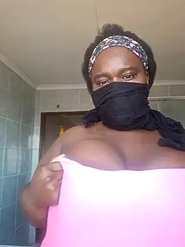 Snapshot of THASHATEEE chatting on October 16, 2:51 pm THASHATEEE online show from October 16, 2:51 pm