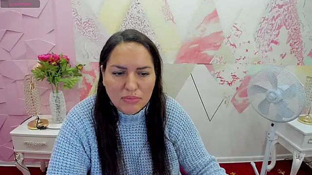 Snapshot of Cinna_miu6 chatting on October 17, 7:22 am Cinna miu6 online show from October 17, 7:22 am