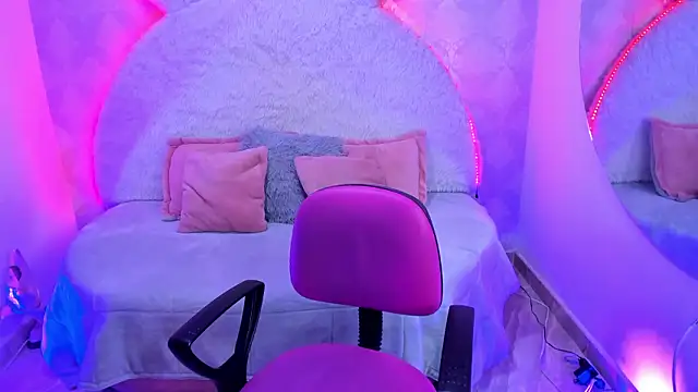 valentina clk online show from March 6, 1:18 pm