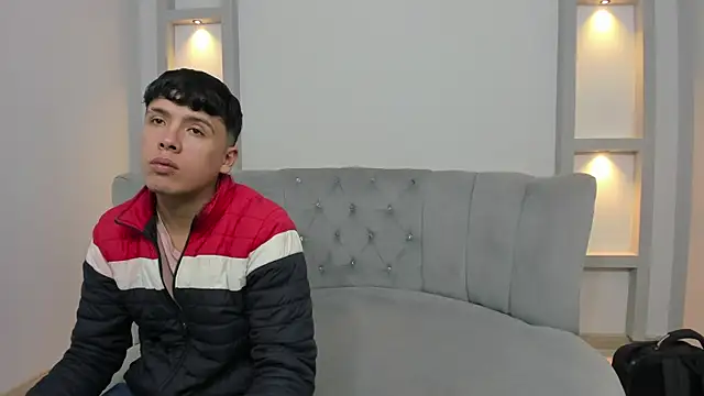 hoot booys  online show from February 12, 8:26 pm