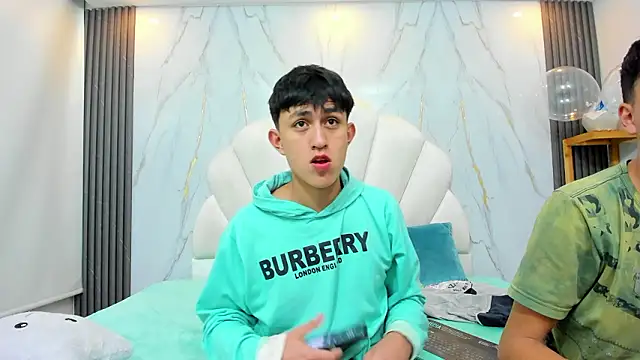 hoot booys  online show from February 23, 9:34 pm