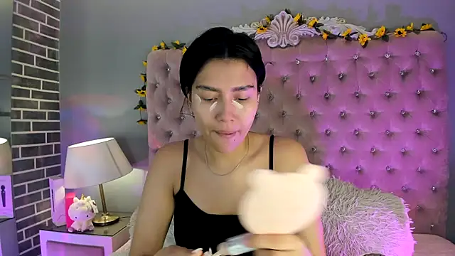 Snapshot of TanyaBello chatting on June 30, 4:24 am TanyaBello online show from June 30, 4:24 am