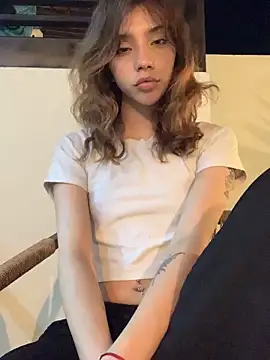 MiaaCute- online show from March 25, 11:55 pm