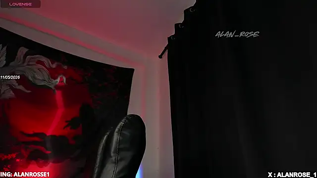 Snapshot of AlanRose01 chatting on May 11, 11:49 am AlanRose01 online show from May 11, 11:49 am