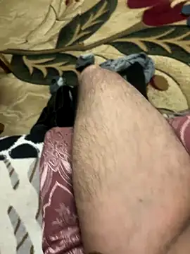 Snapshot of dragondragos chatting on October 19, 2:01 am dragondragos online show from October 19, 2:01 am