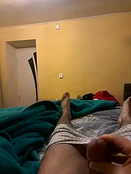 Snapshot of dragondragos chatting on October 20, 4:51 pm dragondragos online show from October 20, 4:51 pm