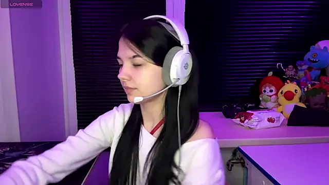 HanaMantanaDell online show from October 24, 2:24 pm