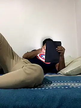 Twistermc11 online show from October 25, 5:15 am