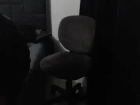 Snapshot of scarletardiente03 chatting on March 6, 1:57 am scarletardiente03 online show from March 6, 1:57 am