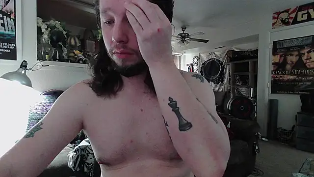 biggerisbetter12 online show from March 12, 8:48 pm