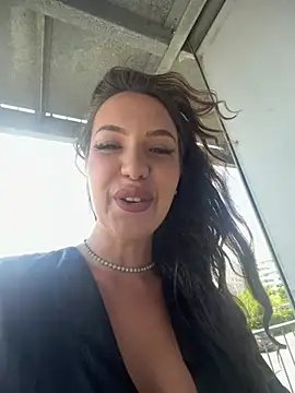 Snapshot of BiancaAva chatting on August 5, 12:52 pm BiancaAva online show from August 5, 12:52 pm
