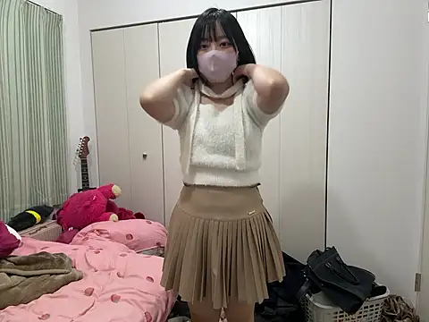 Snapshot of pinkudayo_girl chatting on April 28, 1:05 pm pinkudayo girl online show from April 28, 1:05 pm