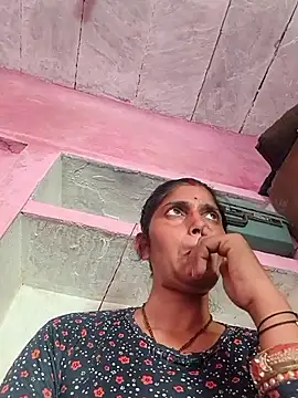 Pooja shre online show from April 11, 7:45 am