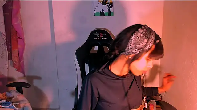 bad girl xxx online show from April 21, 8:09 am