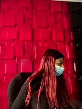 Snapshot of Emilyy-teen chatting on October 23, 1:21 pm Emilyy-teen online show from October 23, 1:21 pm