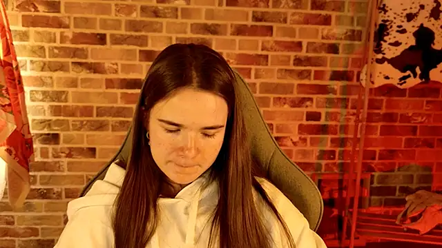 May Bloom online show from October 28, 1:14 pm