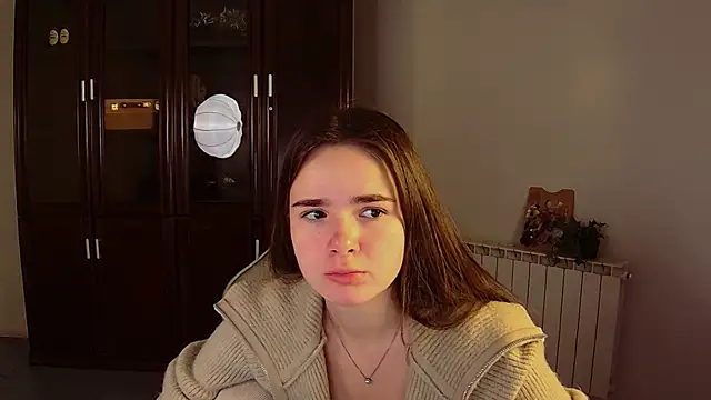 May Bloom online show from October 31, 5:19 am