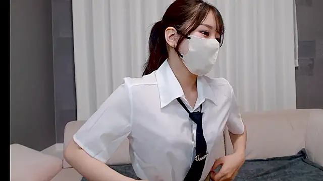 LOVE MIREI LOVE online show from April 18, 11:14 am