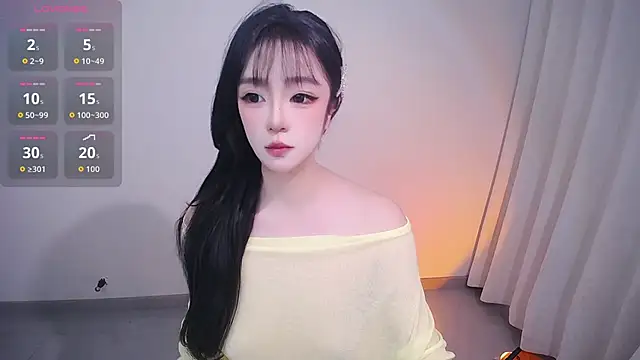Snapshot of Kinadolly chatting on May 29, 1:53 pm Kinadolly online show from May 29, 1:53 pm