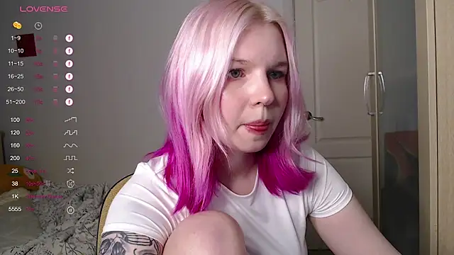 AnnySweetKiss online show from October 17, 2:52 pm