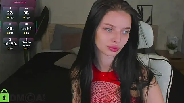 Eva Mayers online show from November 25, 11:16 pm