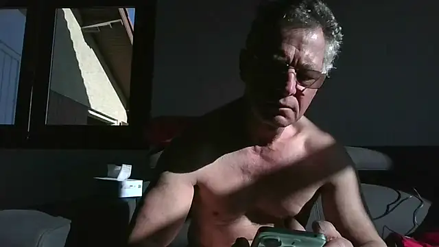 Snapshot of Sexyfab65 chatting on March 20, 8:19 am Sexyfab65 online show from March 20, 8:19 am