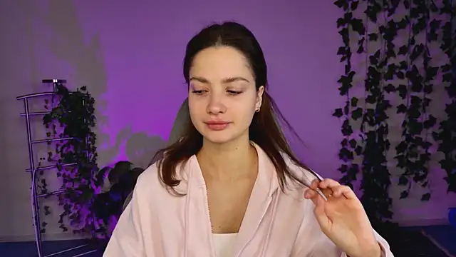 KiraVair online show from March 21, 6:51 am